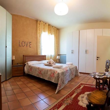 Hause Megghi Apartment Gambassi Terme Exterior foto